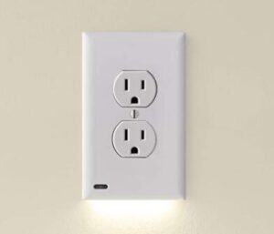 duplex outlet with led night light