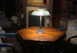costs between antique lamps and modern lamps