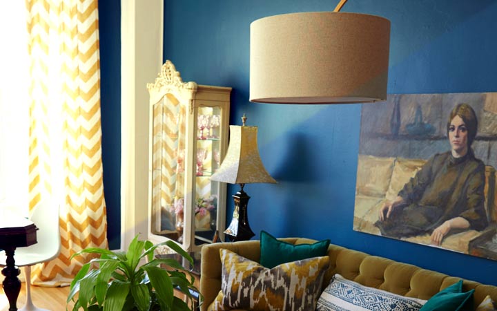 how to incorporate warm light into eclectic rooms